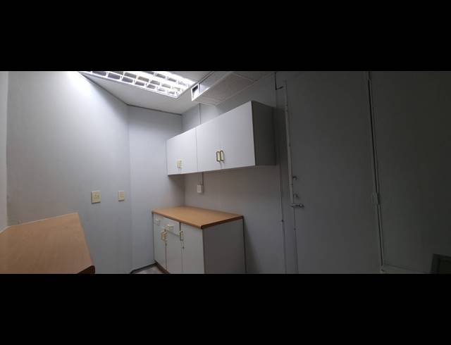 143M² OFFICE TO LET IN MORNINGSIDE